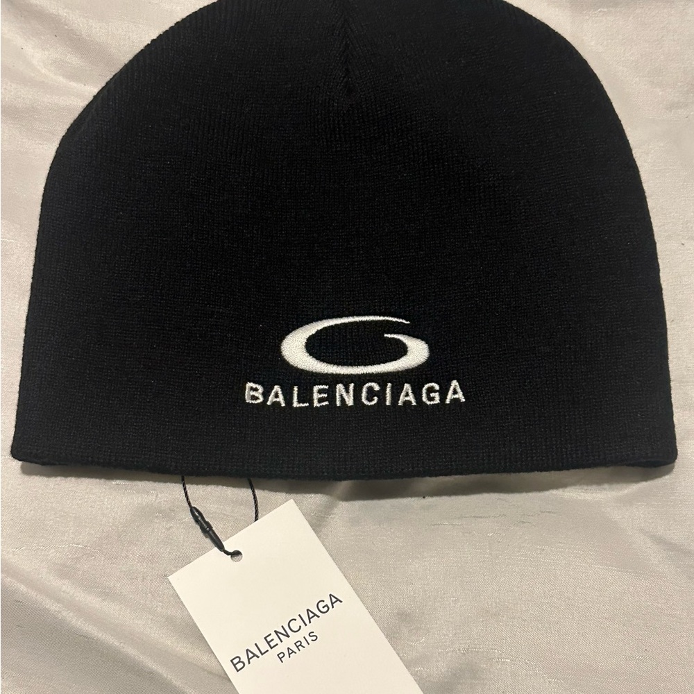 Balenciaga beanie